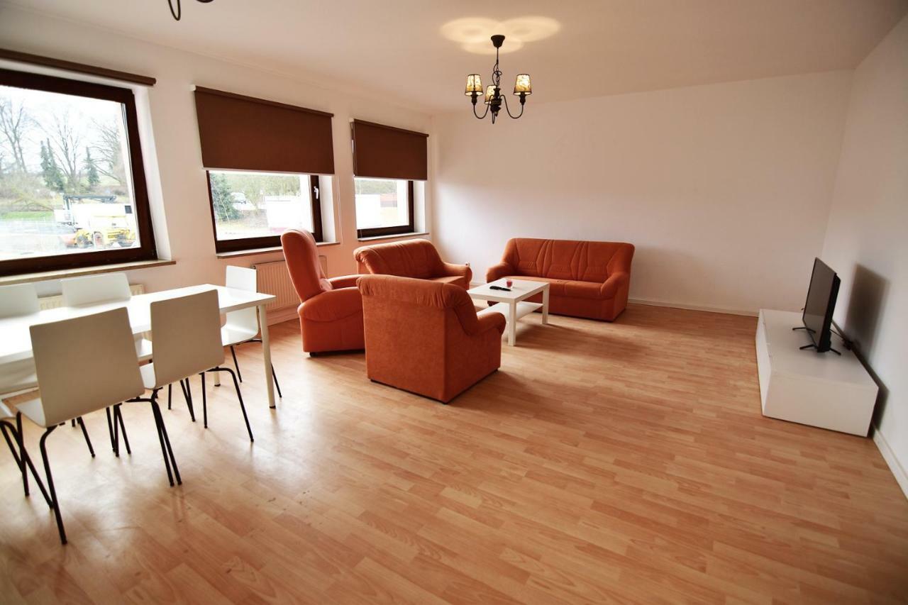 Monteurwohnung Satzvey メッヒャーニッヒ 部屋 写真