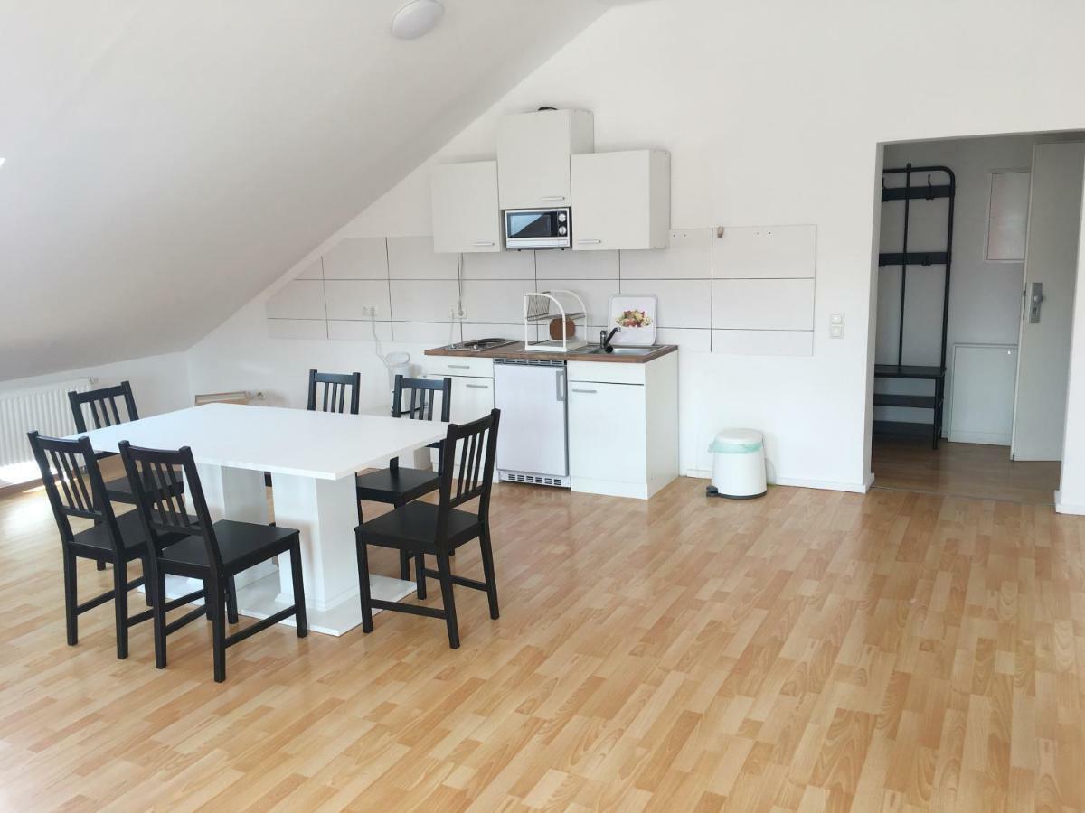 Monteurwohnung Satzvey メッヒャーニッヒ エクステリア 写真