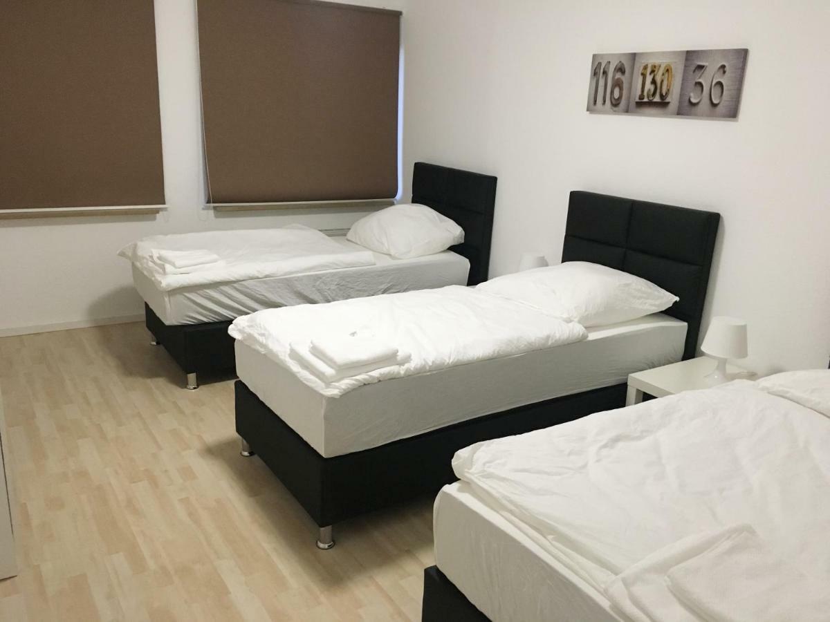 Monteurwohnung Satzvey メッヒャーニッヒ 部屋 写真